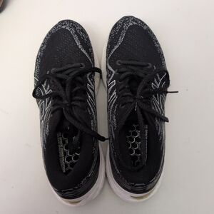 Asics Gel Kayano 29 Black and White Men's Running Shoes 7.5